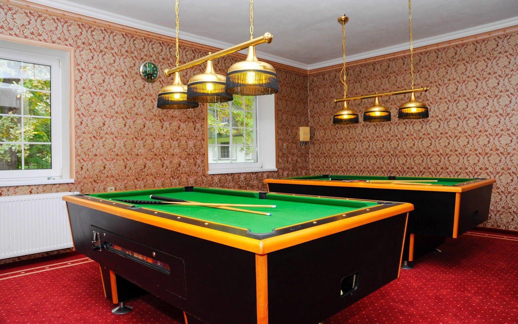 Hotel Ostrov Nymburk Ngoại thất bức ảnh